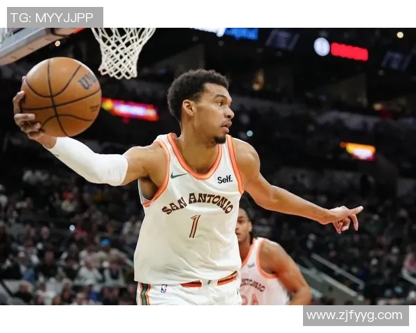 齐麟:从青涩少年到篮球场上的璀璨新星的成长之路与未来展望 齐麟:从青涩少年到篮球场上的璀璨新星的成长之路与未来展望